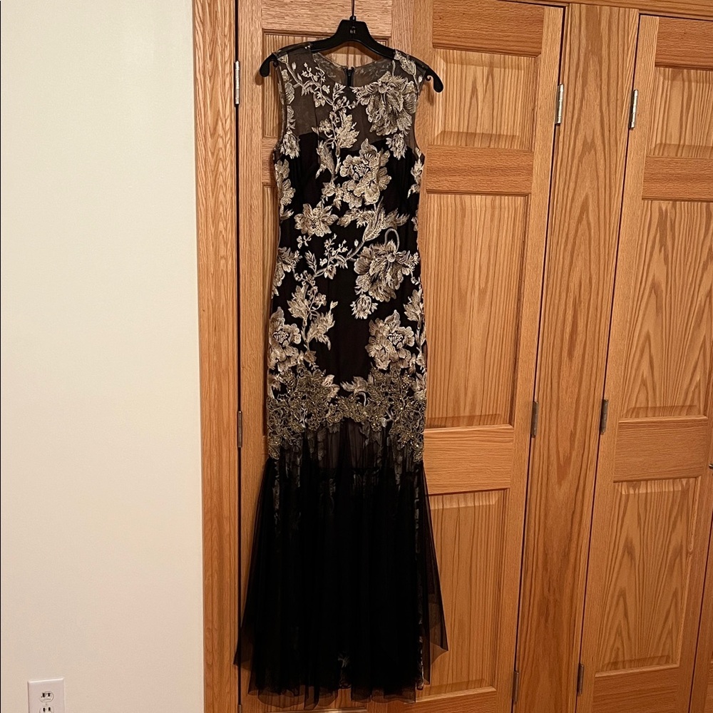 Marchesa Notte stunning wedding gown